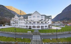Hotel Voringfoss